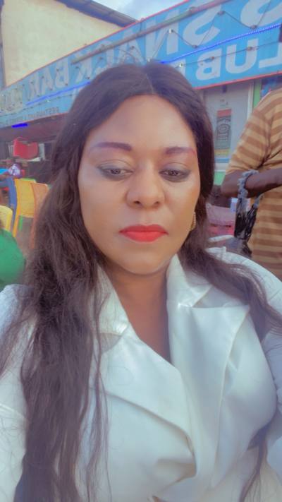 Eda 38 ans Yaoundé Cameroun