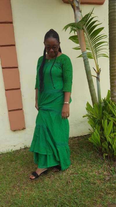 Yvonne 41 ans Yaoundé  Cameroun