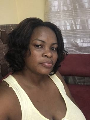 Laeticia 32 ans Yaoundé  Cameroun