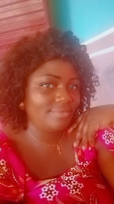 Aurelie 39 ans Yaoundé  Cameroun