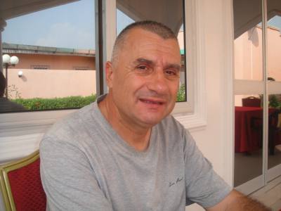 Philippe 62 years Vienne France