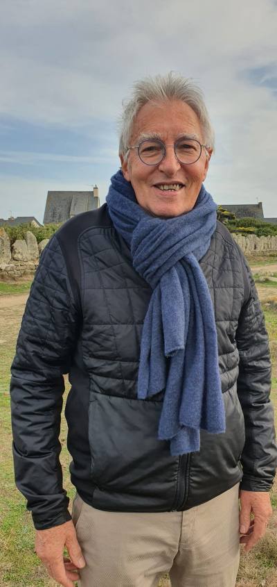 Loic 72 ans Concarneau  France