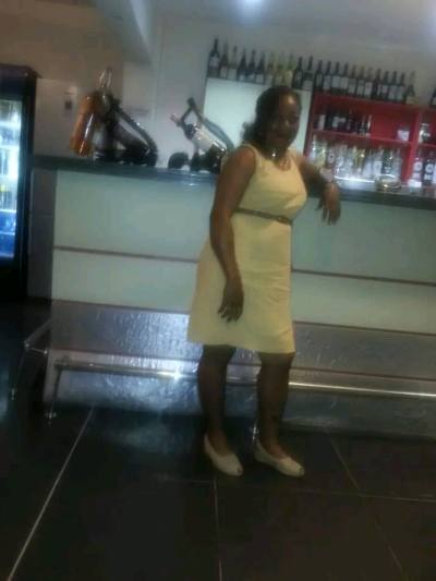 Marie 46 ans Yaoundé  Cameroun