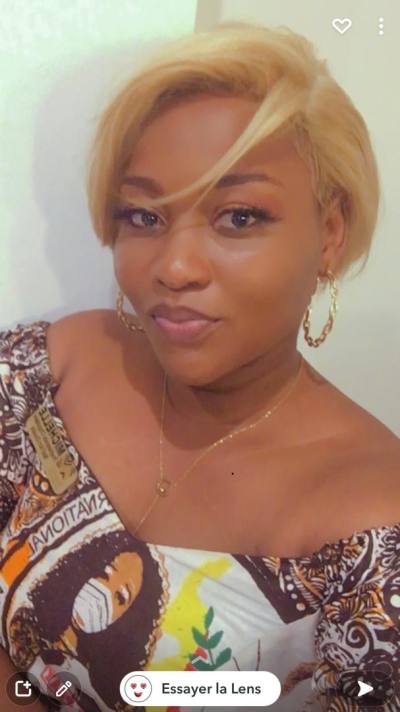 Michelle 33 Jahre Douala  Kamerun