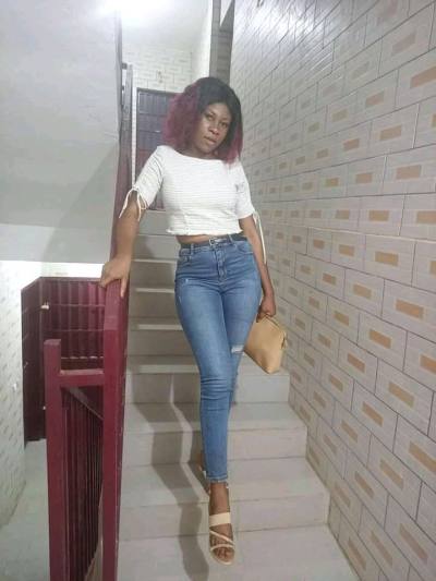 Audrey 34 ans Yaounde Cameroun