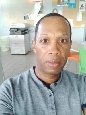 Jean luc 53 ans Saint Denis  Réunion