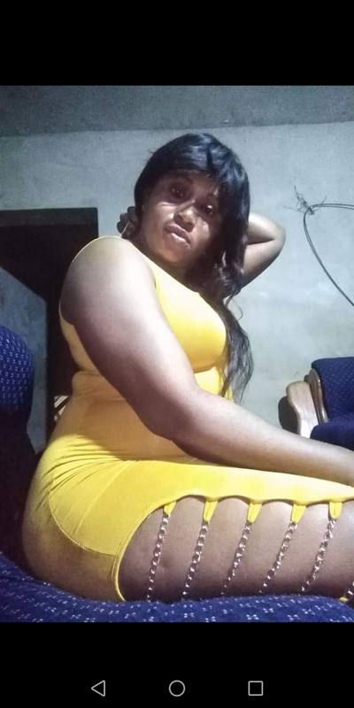 Martine 37 ans Yaoundé  Cameroun