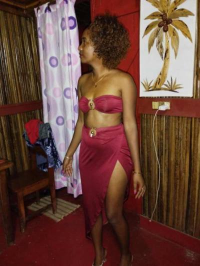 Marie 30 ans Sambava Madagascar