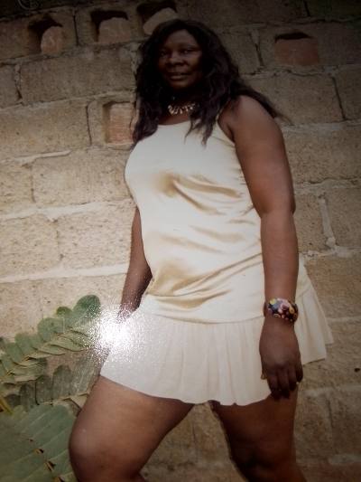 Marie 55 ans Commune De Mfoundi Asi1 Cameroun