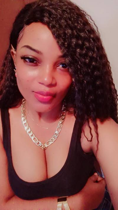 Bijou 32 ans Estuaire Gabon