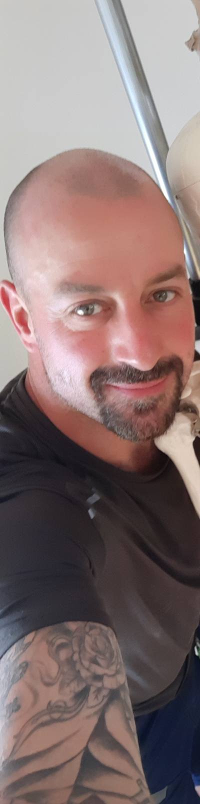 Alex 43 ans Alto Adige Italie