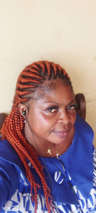 Maguy 37 ans Maka Cameroun