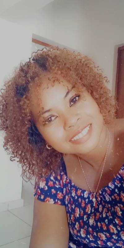 Huguette 39 ans Diego Suarez Madagascar