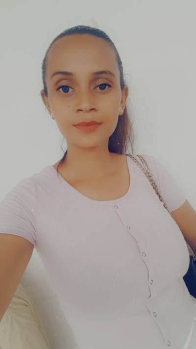 Aurelia 25 ans Antananarivo  Madagascar