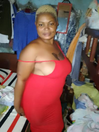 Aurelie 29 ans Betis Cameroun