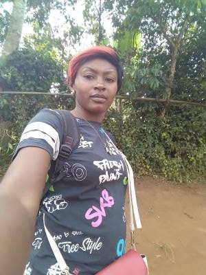 Arielle 34 years Chrétienne Cameroun