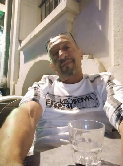 Emmanuel  57 ans Clermont Ferrand  France