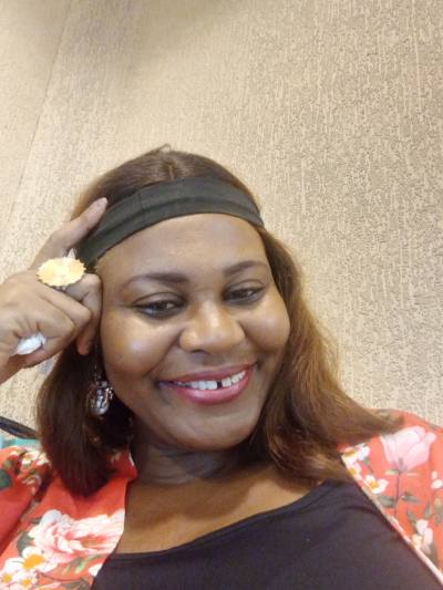 Elizabeth 42 ans Libreville  Gabon