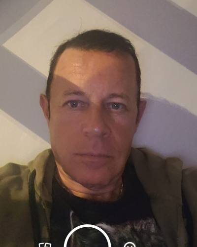 OLIVIER  55 ans Nice France