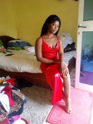 Rosine 30 ans Douala  Cameroun