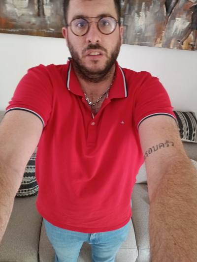 Maxime 33 ans Tours France