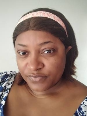 Emmanuelle 37 Jahre Douala  Kamerun