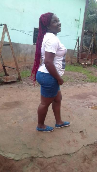 Marianne 26 ans Yaoundé  Cameroun