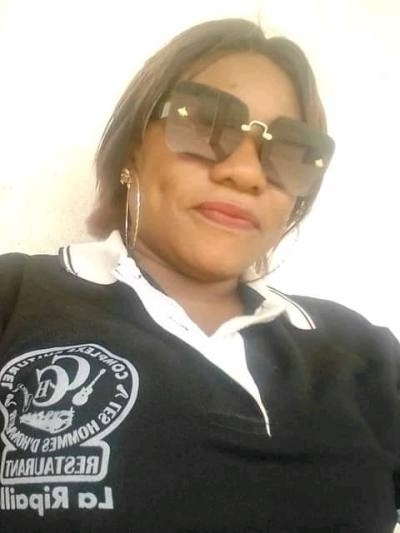 Alexa 43 ans Yaoundé  Cameroun