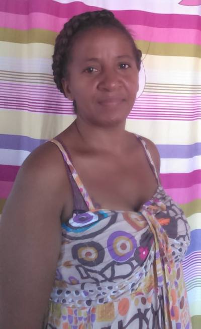 Jeanne 48 Jahre Tamatave Madagaskar