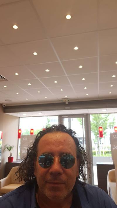 Laurent 54 ans Aix Les Bains France