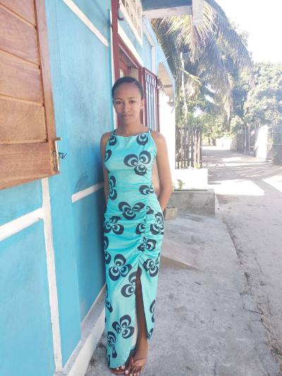 Fabiola 20 ans Sambava  Madagascar