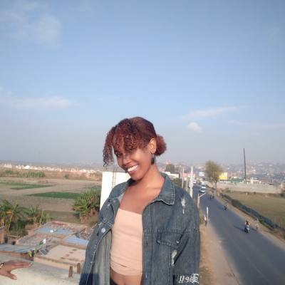 Hasina 24 ans Antananarivo  Madagascar