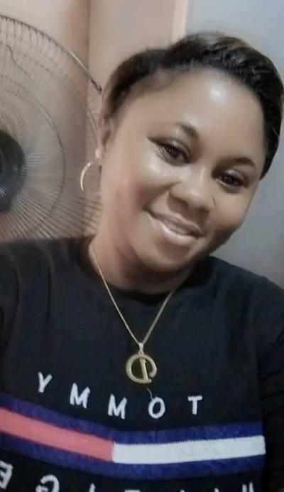 Véronique 42 ans Centre Cameroun