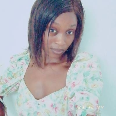 Amanda 23 ans Pointe Noire  Congo