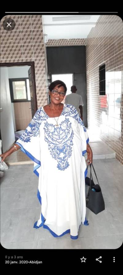 Rose 71 ans Cocody Côte d'Ivoire