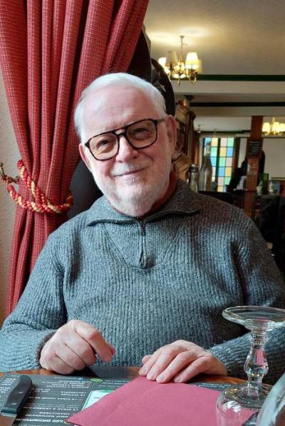 Denys 74 ans Commune Nouvelle D'arrou France