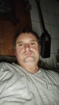 Valentin 45 ans Detmold  Allemagne