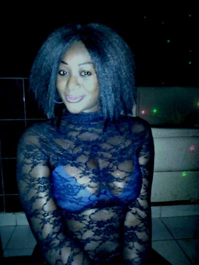 Mimi 38 ans Yaoundé  Cameroun