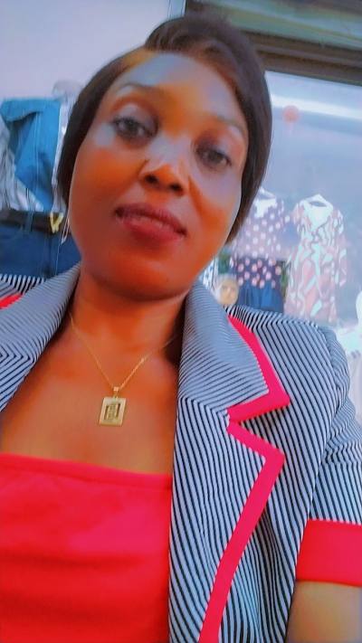 Benedicte  45 ans Yaoundé Cameroun  Cameroun