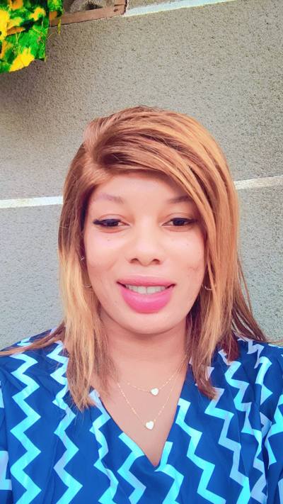 Hassital 28 ans Abidjan  Côte d'Ivoire