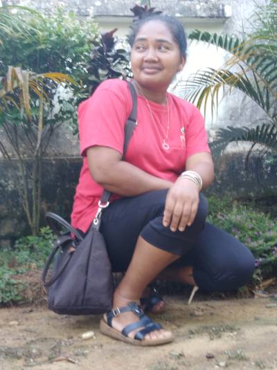 Aline 56 ans Soanierana Ivongo Madagascar