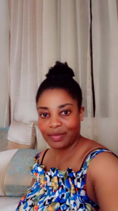 Jeannette 29 years Abidjan  Ivory Coast