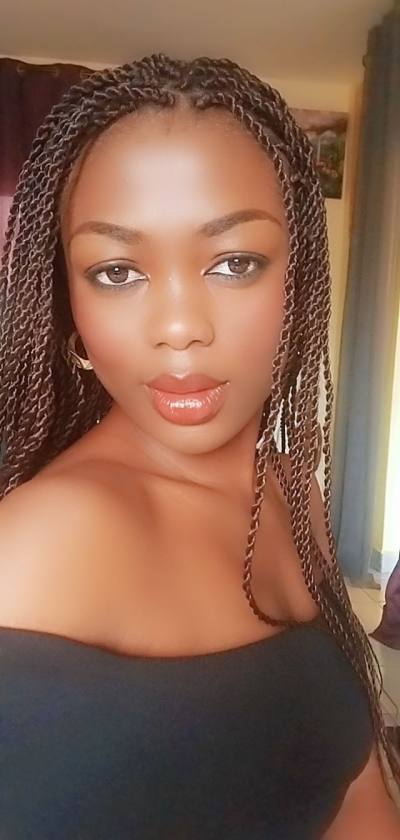 Christiane 36 ans Mfoundi Cameroun