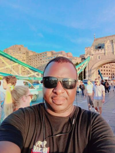 Boubacar  43 ans Londres  Royaume-Unis