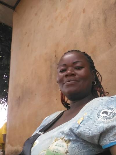 Christine 48 years Yaoundé Cameroun