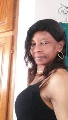 Carine 38 Jahre Yaounde Kamerun