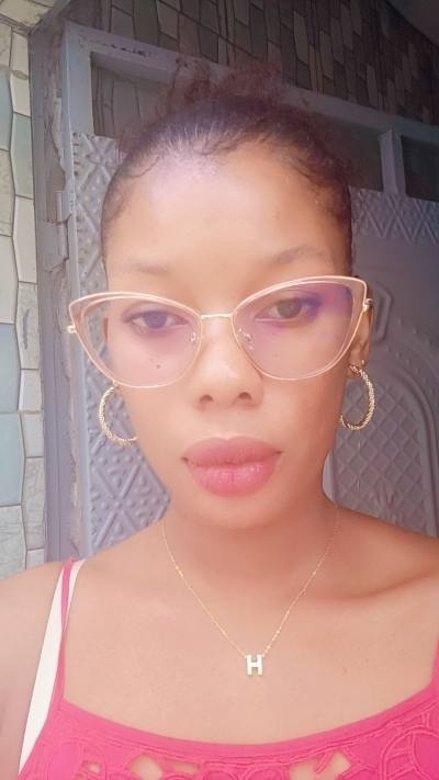 Hassital 28 ans Abidjan  Côte d'Ivoire