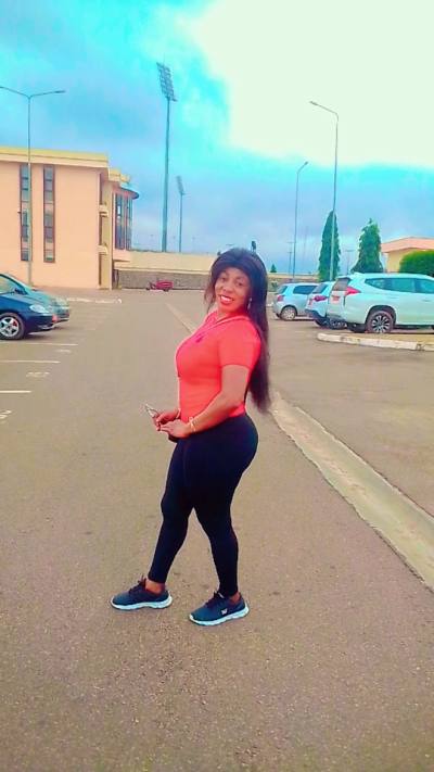 Christine 35 ans Centre Cameroun