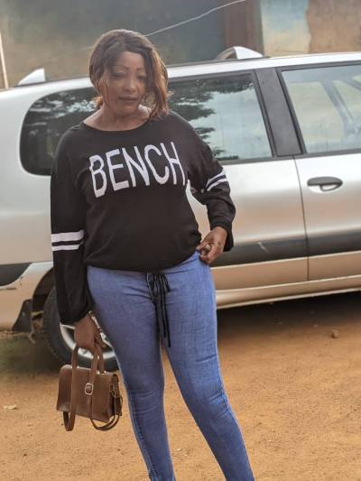 Titi 52 years Bertoua Cameroon