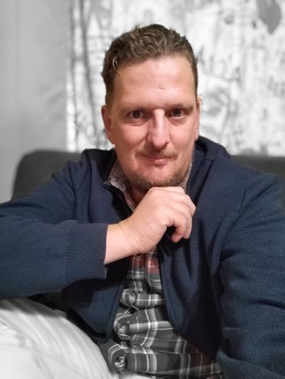 Cedric 38 Jahre Dunkerque Frankreich